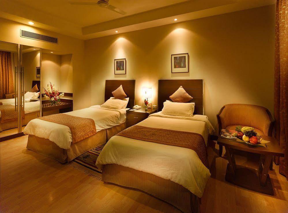 Hotel Hindusthan International, Βαρανάσι Εξωτερικό φωτογραφία